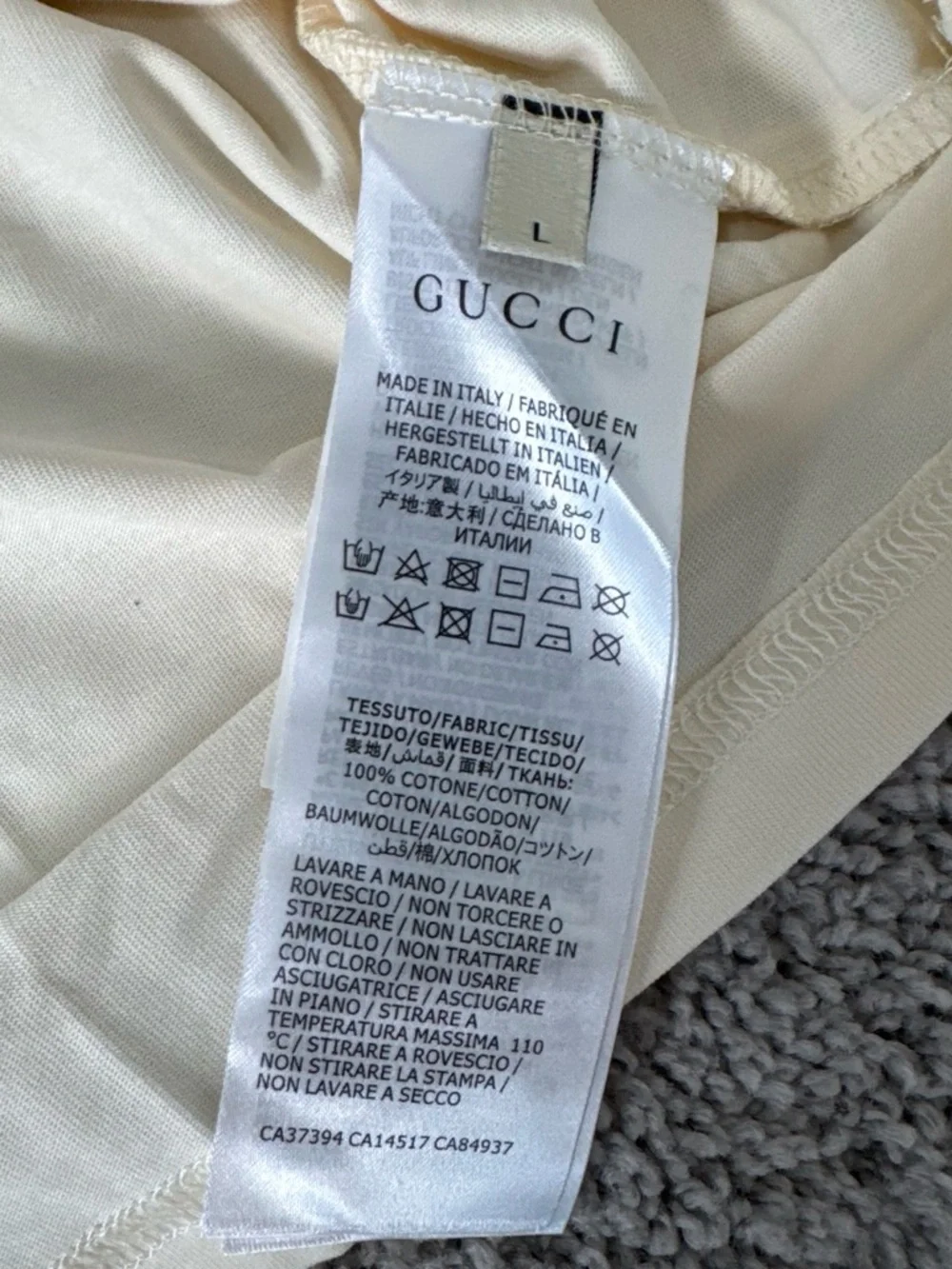 Gucci Cream Short-Sleeve Logo Tee with Red & Green Stripe Size L fits size XL